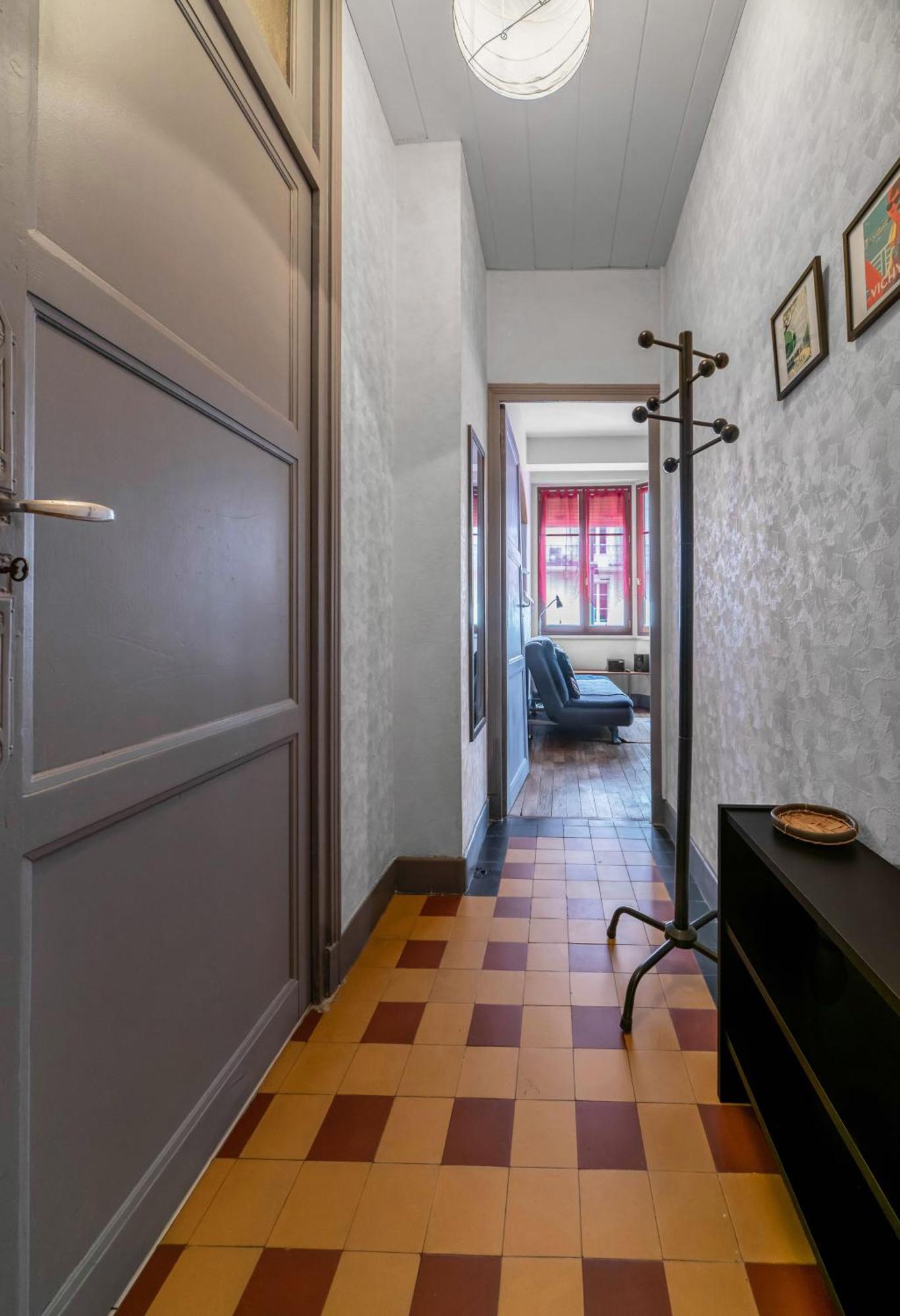 Le Lasteyras - Appartement Charmant En Centre Ville Vichy Exterior photo